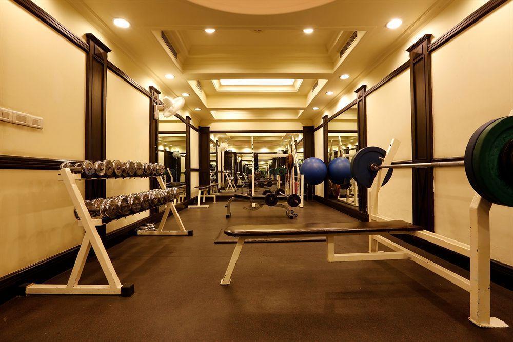 Hotel Townhouse 517 La Sapphire Near Delhi Airport à New Delhi Extérieur photo