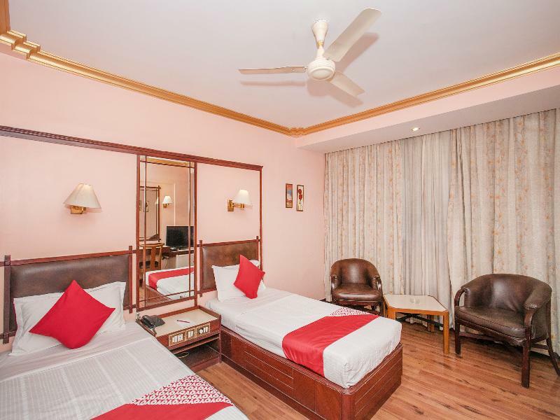 Hotel Townhouse 517 La Sapphire Near Delhi Airport à New Delhi Extérieur photo