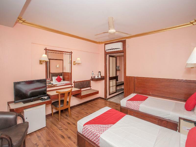 Hotel Townhouse 517 La Sapphire Near Delhi Airport à New Delhi Extérieur photo